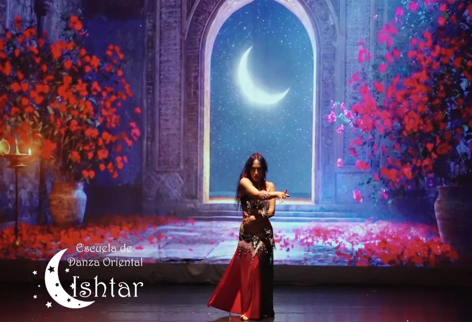 Espectáculo de danza del vientre de la Escuela Ishtar